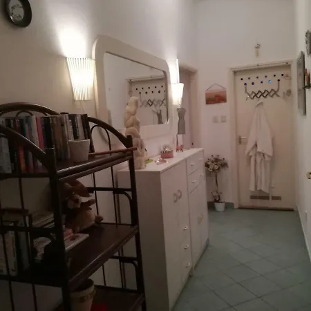 Violetta Apartmanlakás